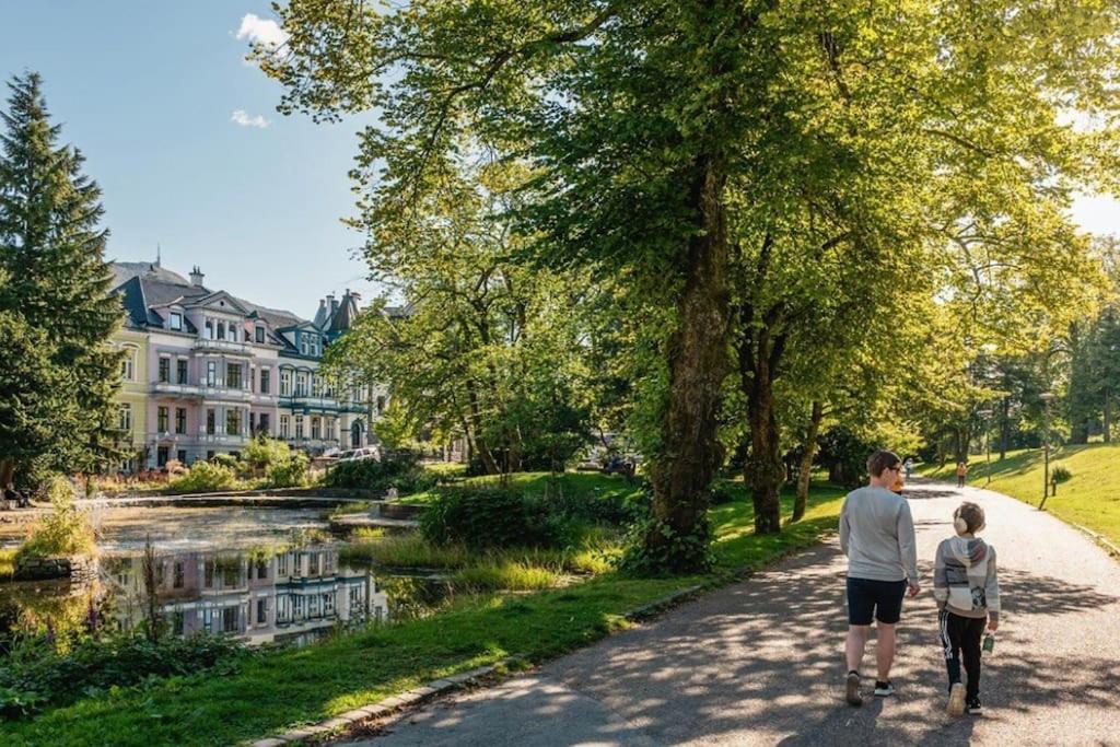 Centrally Located - Beautiful & Bright Lägenhet Bergen